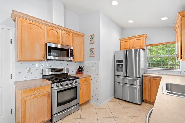 870 CARLSON DRIVE, Orlando, FL 32804