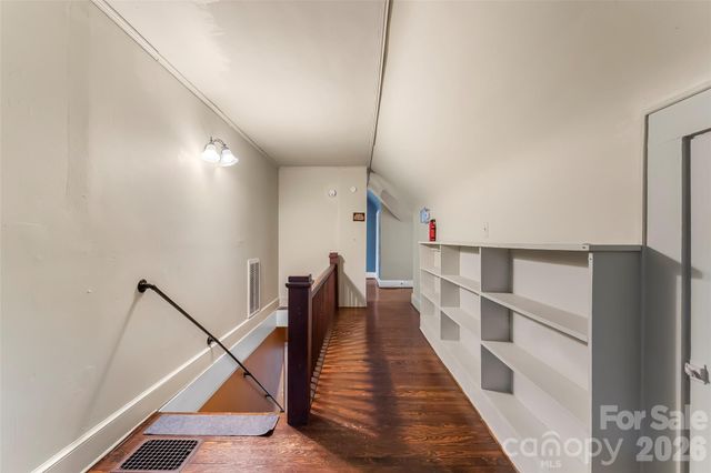 105 S Anderson Street, Morganton, NC 28655
