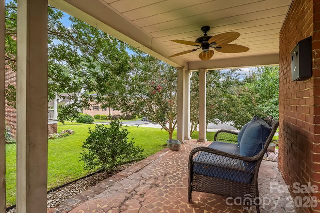 105 S Anderson Street, Morganton, NC 28655