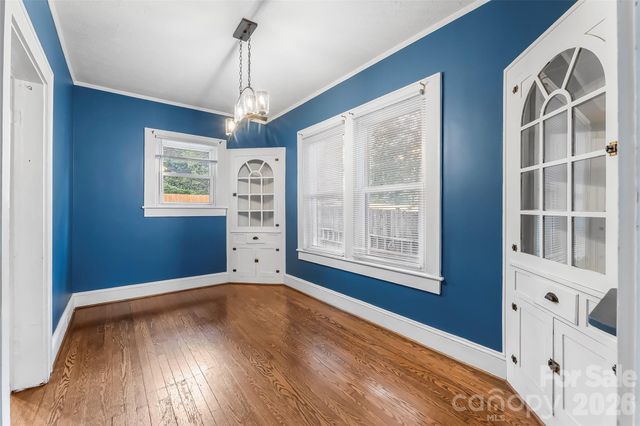 105 S Anderson Street, Morganton, NC 28655