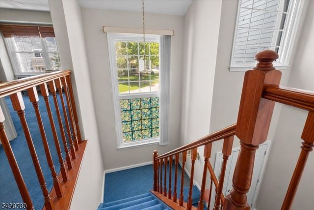 22 Willow Ci 702, Hamburg Boro, NJ 07419