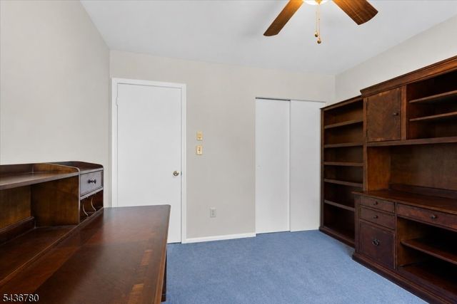22 Willow Ci 702, Hamburg Boro, NJ 07419