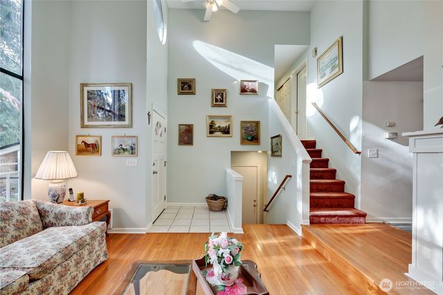 2120 NE Edwin Court, Poulsbo, WA 98370