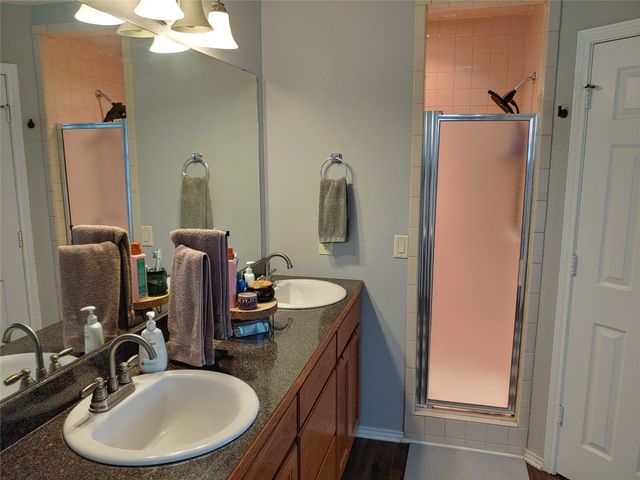 836 Airport Road, Reno, TX 75462