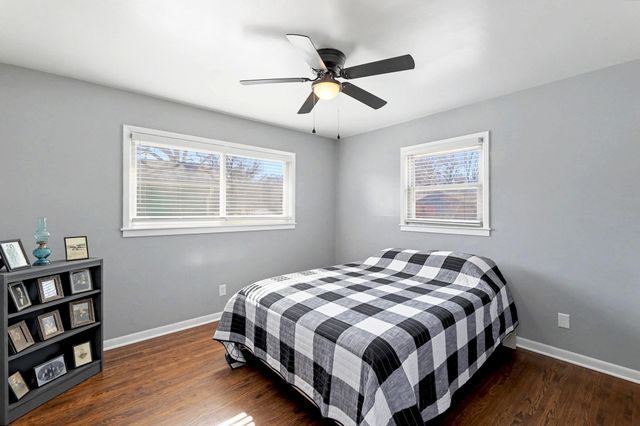 1020 N Brookfield St, Wichita, KS 67206