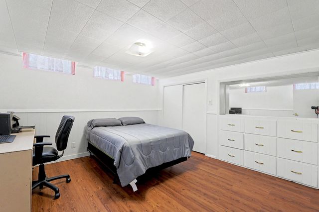 1020 N Brookfield St, Wichita, KS 67206