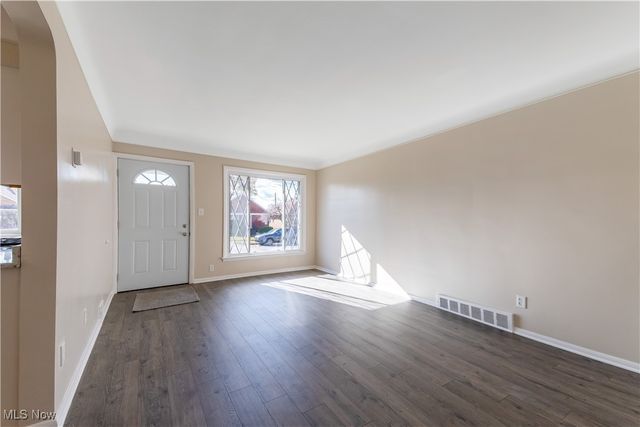 5714 Wichita Avenue, Cleveland, OH 44144