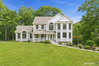 37 Jenny Lane 2, Oxford, CT 06478