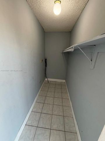 6070 W 19th Ave 314, Hialeah, FL 33012