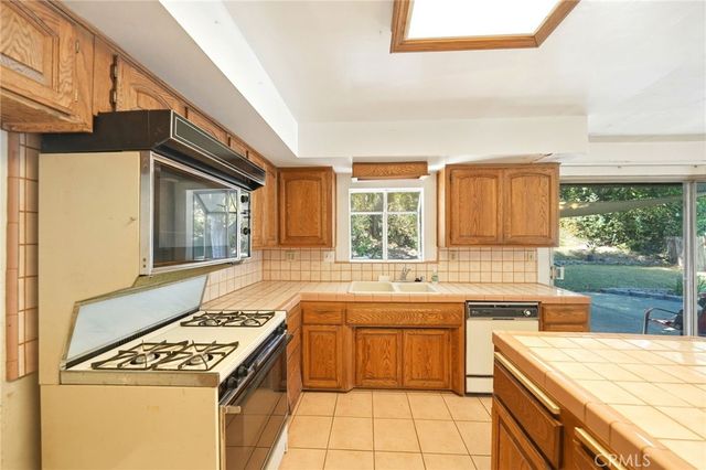 19913 E Rambling Road, Covina, CA 91724