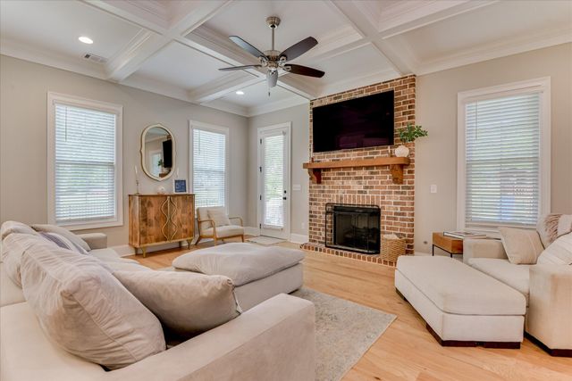566 River Oaks Lane, Evans, GA 30809