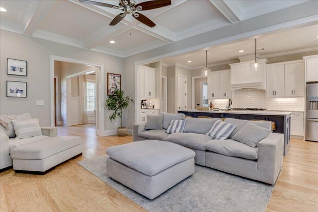 566 River Oaks Lane, Evans, GA 30809