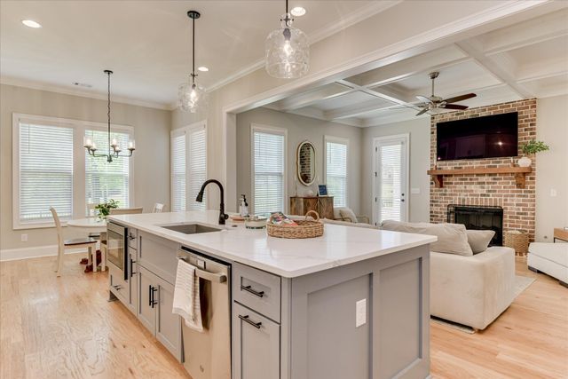 566 River Oaks Lane, Evans, GA 30809