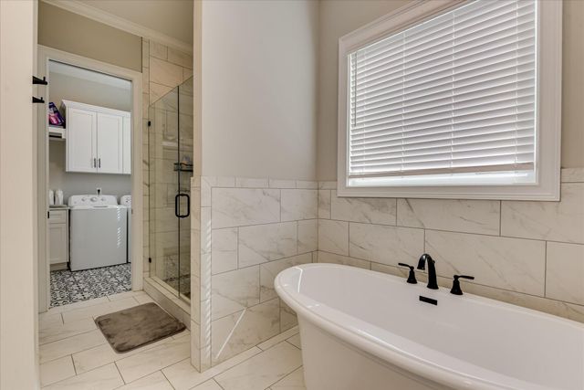 566 River Oaks Lane, Evans, GA 30809