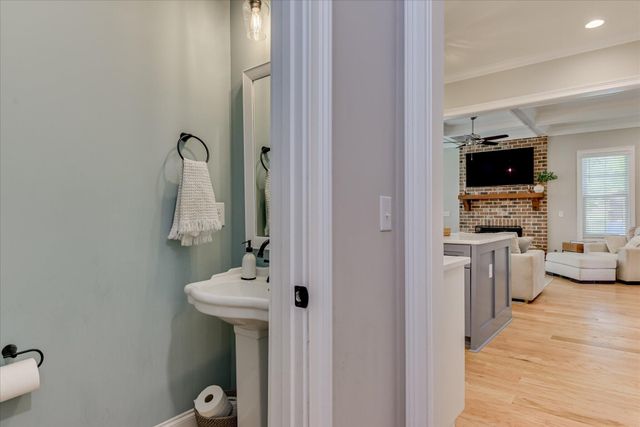 566 River Oaks Lane, Evans, GA 30809