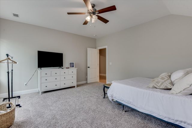 566 River Oaks Lane, Evans, GA 30809