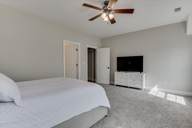 566 River Oaks Lane, Evans, GA 30809