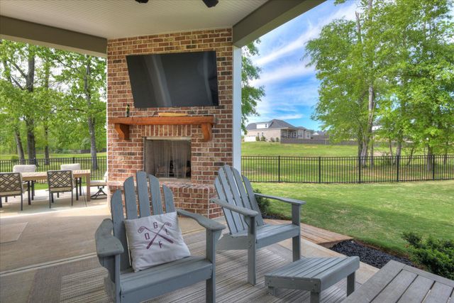 566 River Oaks Lane, Evans, GA 30809