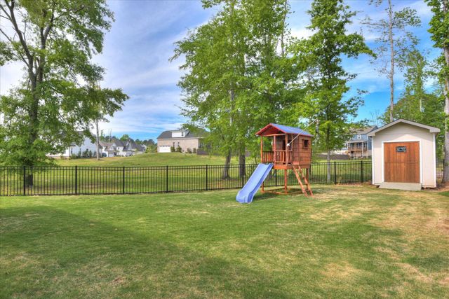 566 River Oaks Lane, Evans, GA 30809