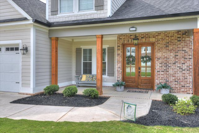566 River Oaks Lane, Evans, GA 30809