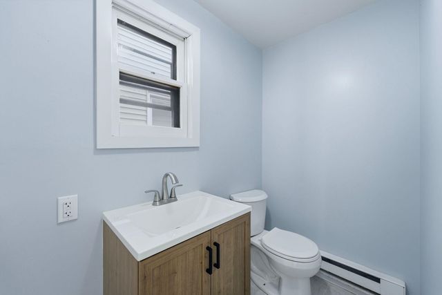 281 AVENUE C, Bayonne, NJ 07002
