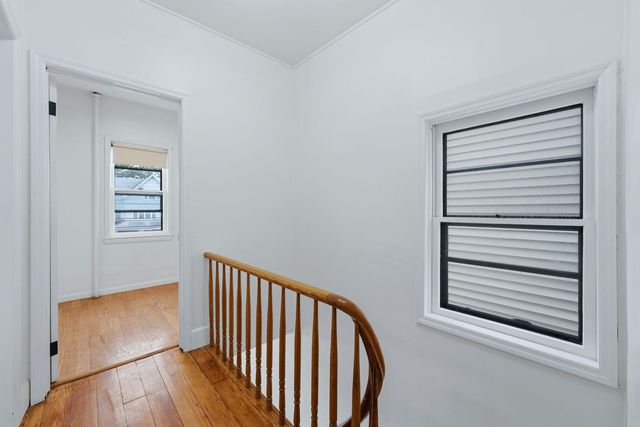281 AVENUE C, Bayonne, NJ 07002