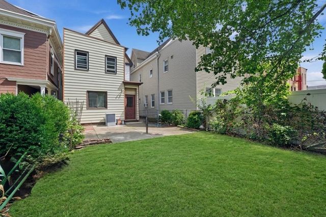 281 AVENUE C, Bayonne, NJ 07002