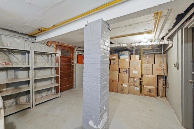 281 AVENUE C, Bayonne, NJ 07002