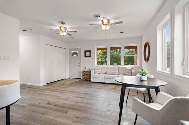 44 W Vick Tree Lane, Valparaiso, IN 46385