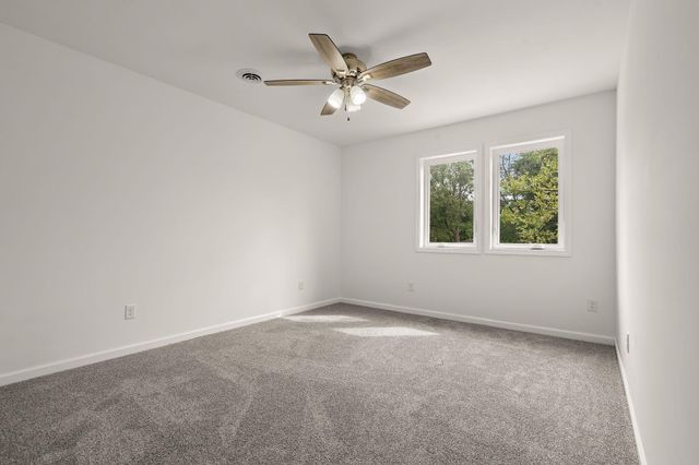 44 W Vick Tree Lane, Valparaiso, IN 46385