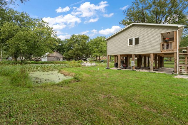 44 W Vick Tree Lane, Valparaiso, IN 46385