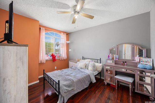 3519 Candlehead Ln, San Antonio, TX 78244