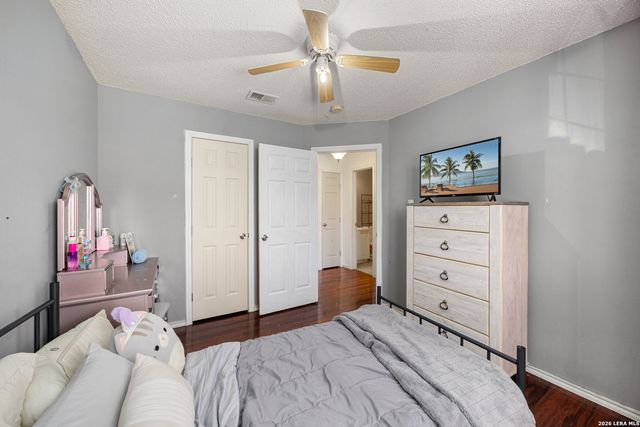 3519 Candlehead Ln, San Antonio, TX 78244