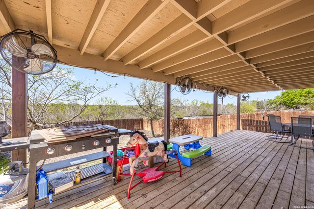 3519 Candlehead Ln, San Antonio, TX 78244