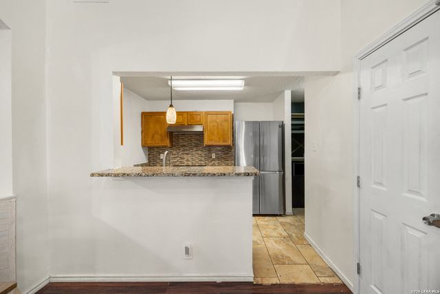 3519 Candlehead Ln, San Antonio, TX 78244