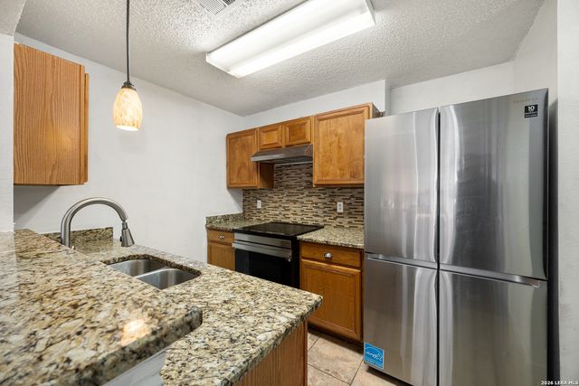 3519 Candlehead Ln, San Antonio, TX 78244