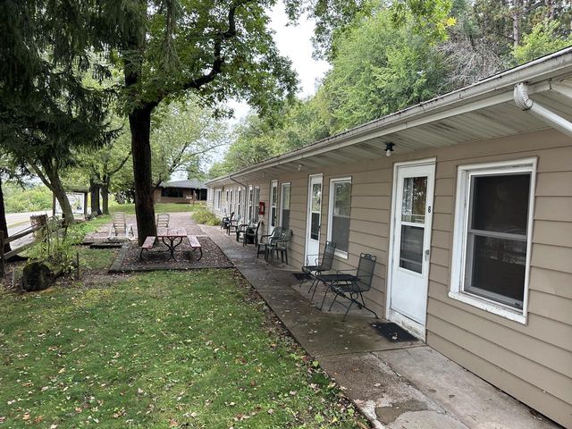 s1638 State Road 35, Alma, WI 54610