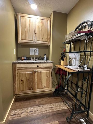 s1638 State Road 35, Alma, WI 54610