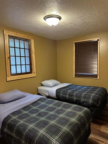 s1638 State Road 35, Alma, WI 54610