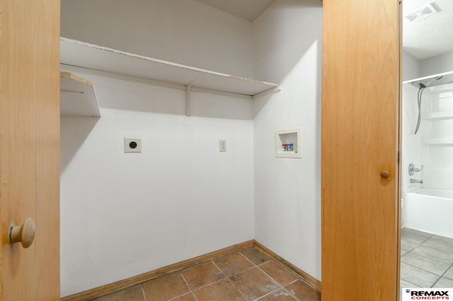 2441 NW Ramsey Road, Lincoln, NE 68524