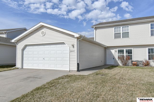 2441 NW Ramsey Road, Lincoln, NE 68524
