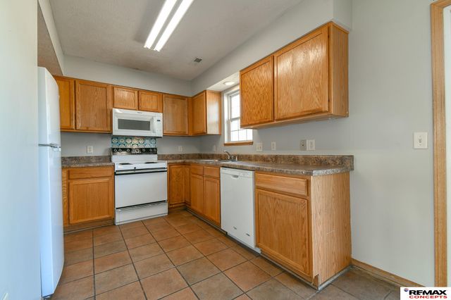 2441 NW Ramsey Road, Lincoln, NE 68524