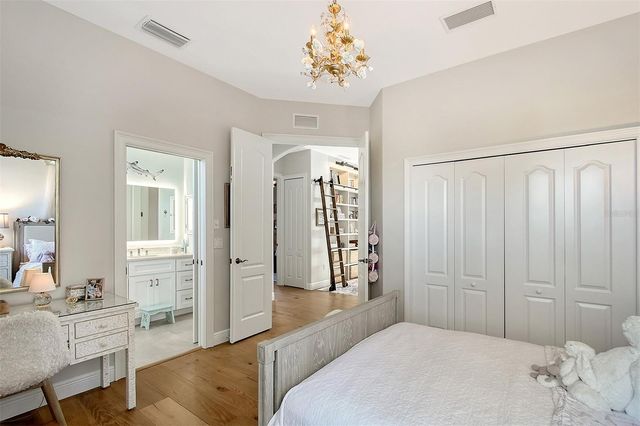 3921 MARAVIC PLACE, Sarasota, FL 34231