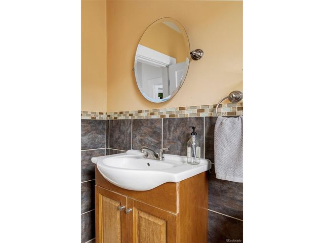 4668 Bryant St, Denver, CO 80211