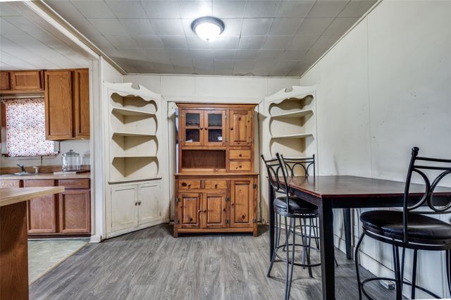 5705 Regalview Drive, Joshua, TX 76058