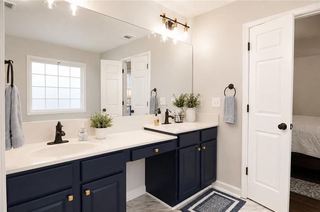 804 Sienna Woods Lane, Canton, GA 30114