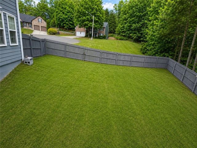804 Sienna Woods Lane, Canton, GA 30114