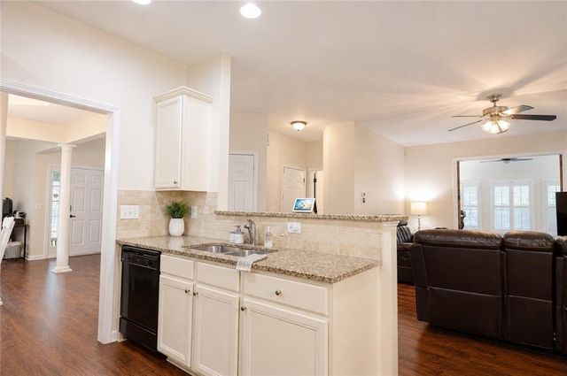 804 Sienna Woods Lane, Canton, GA 30114
