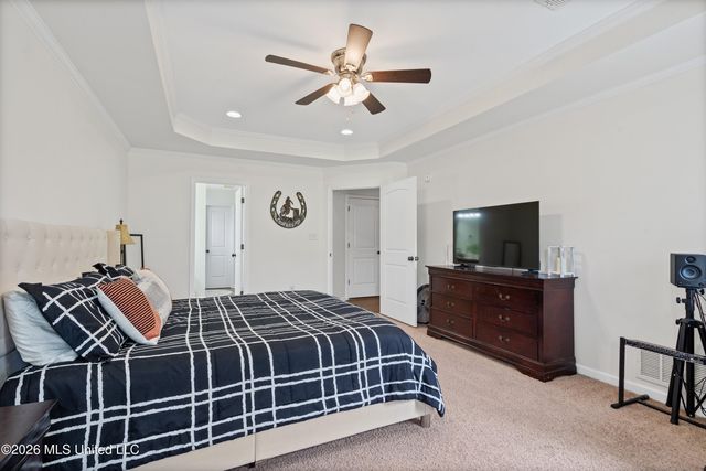 695 Robertson Way, Hernando, MS 38632