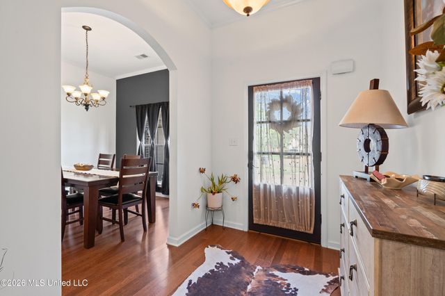 695 Robertson Way, Hernando, MS 38632